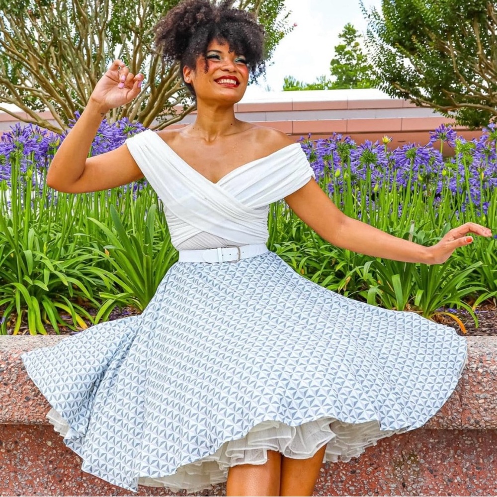 NWT Park Candy Epcot Spaceship Earth Midi Retro Circle Skirt